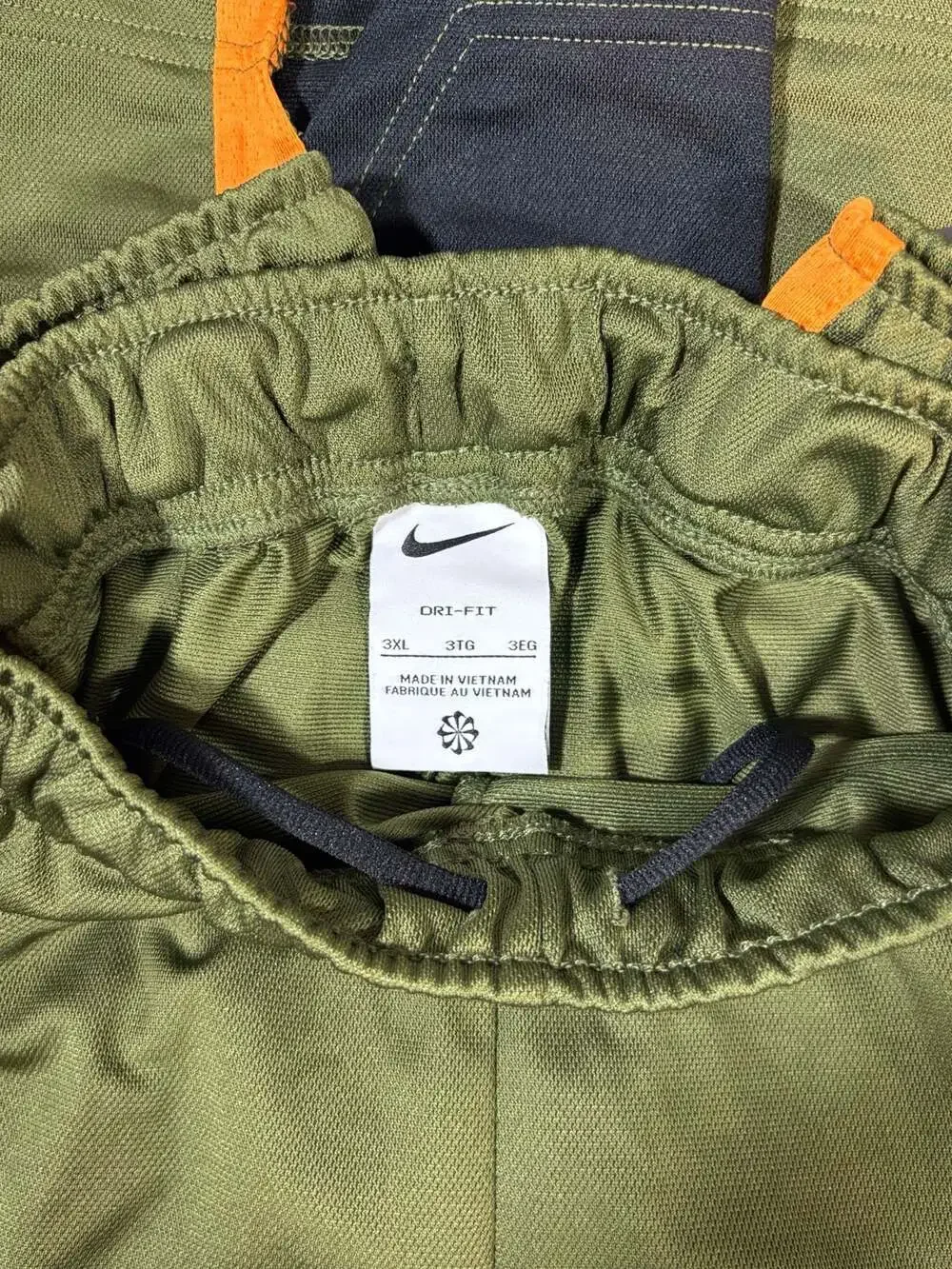 Nike Men's Dri-FIT Hybrid Training Shorts DM5944 Olive Green